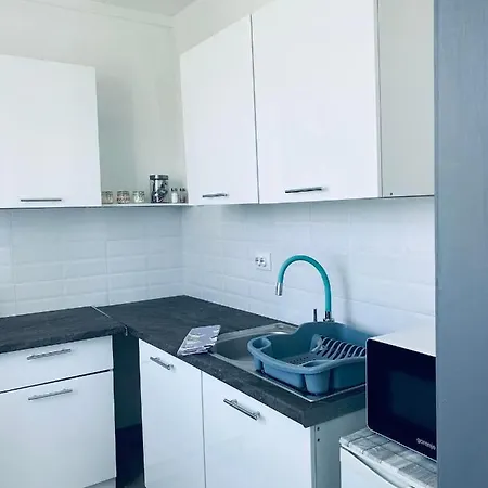 Appartement Fured Apartman *